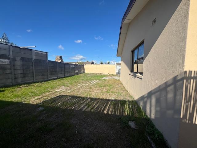 3 Bedroom Property for Sale in Wetton Western Cape